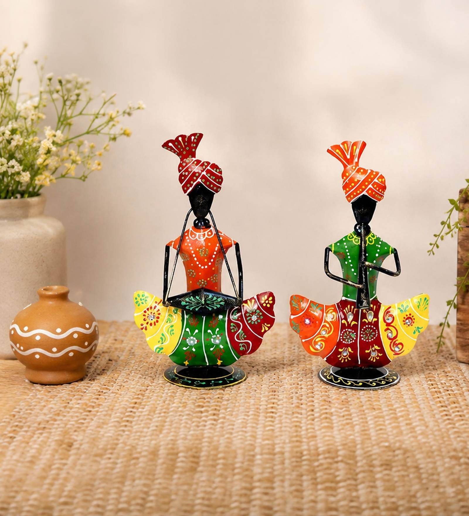 Metal Handpainted Decorative Musician (Set of 2) Human Figurine Showpiece