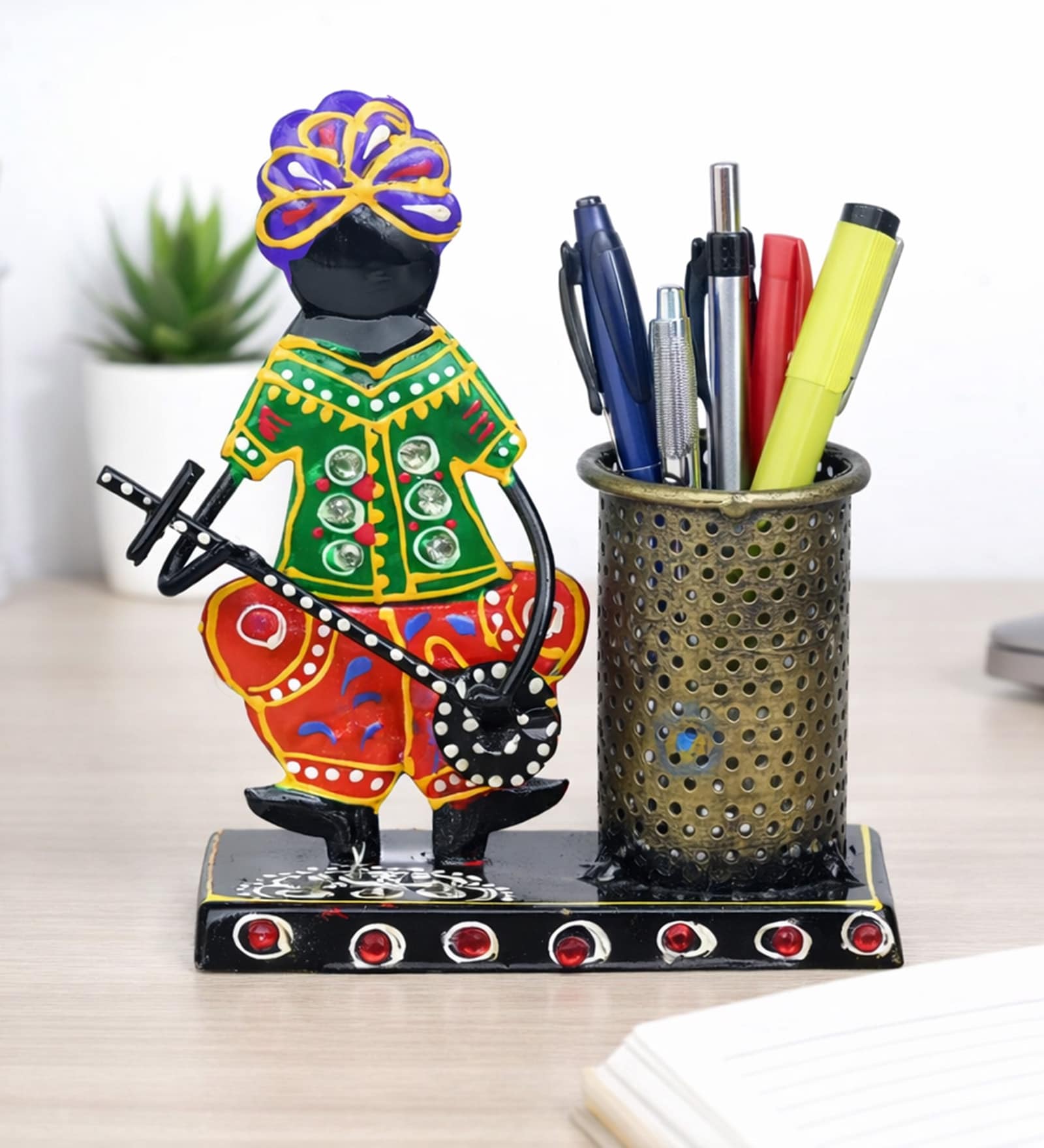 Metal handpainted Musician Pen Stand in Multicolor