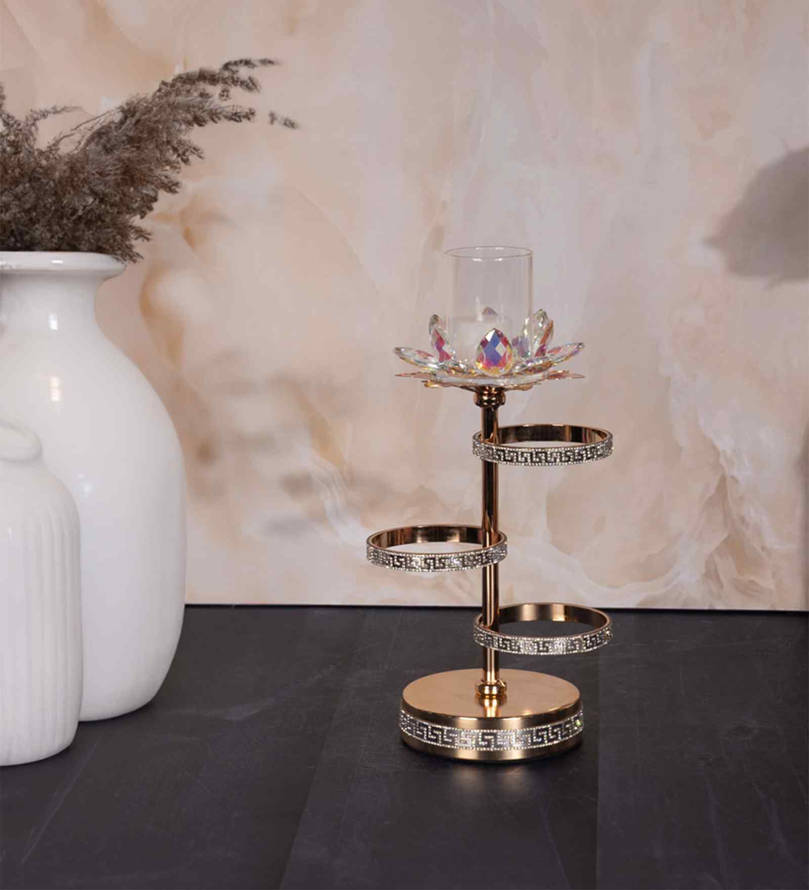 Metal Sublime Flower Shine French Gold Candle Stand
