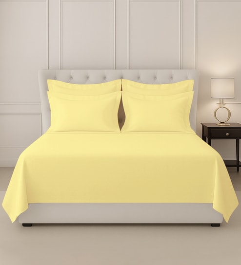 Mellow Yellow Solid 400 TC Cotton Super King Sized Bedsheet with 4 Pillow Covers