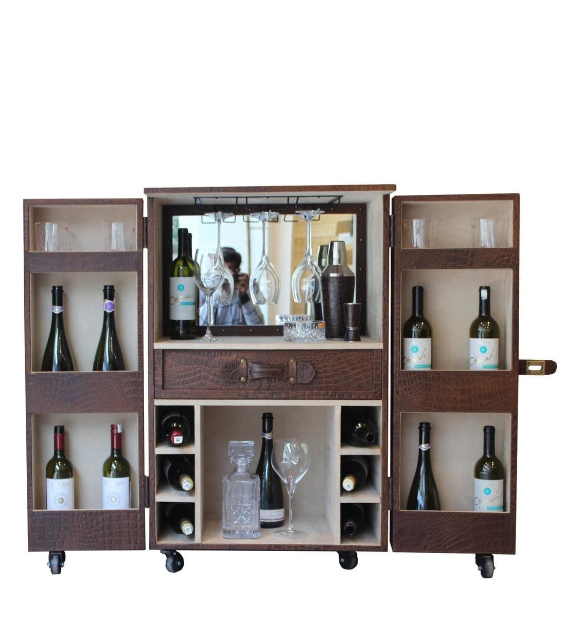 Buy Mini Portable Bar In Genuine Leather By Three Sixty Online