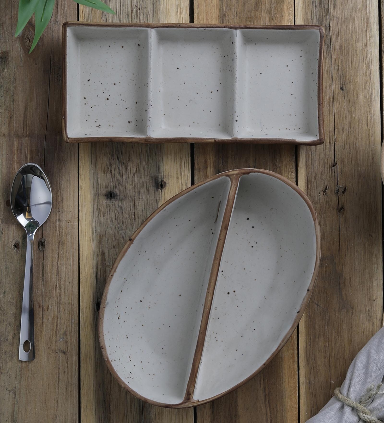 Stoneware Oval Platters Set of 2