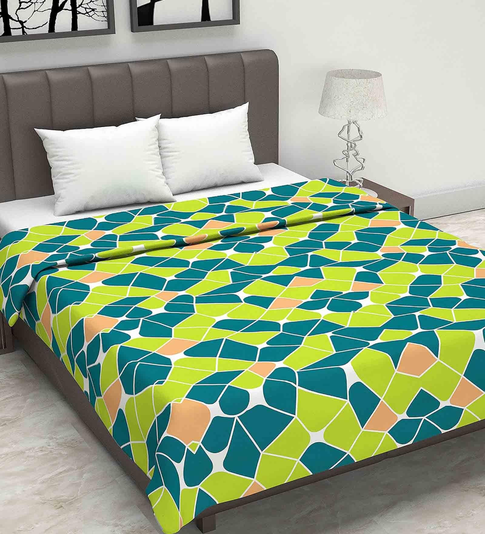 Microfiber 120 GSM Abstract Print Green Double Bed AC Dohar Quilt Blanket Microfiber 120 GSM Abstract Print Green Double Bed AC Dohar Quilt Blanket