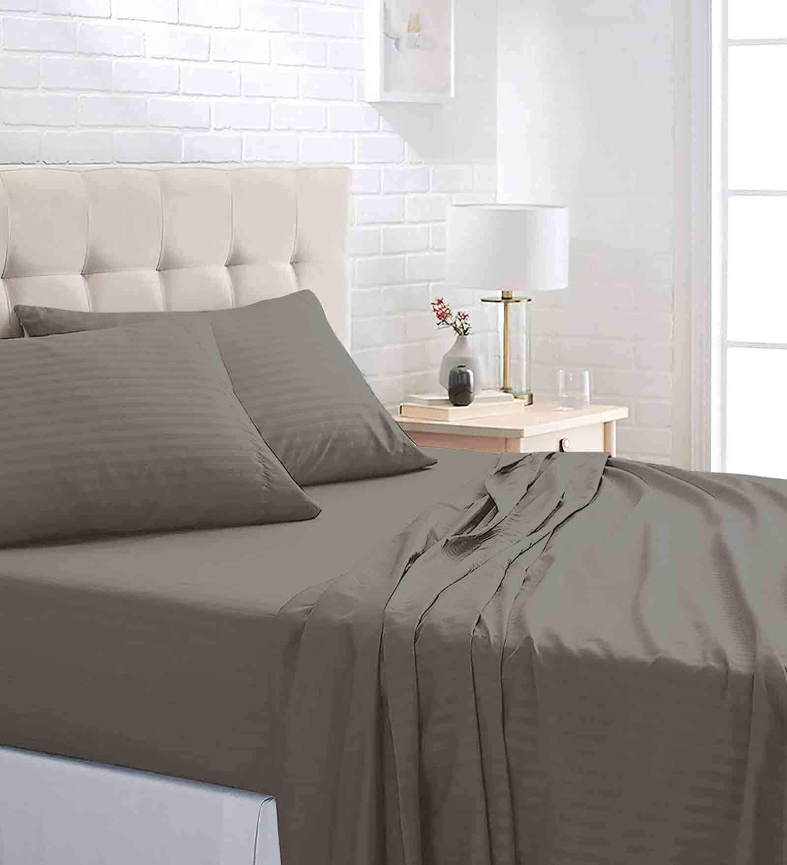 Black Striped 220 TC Microfiber Queen Sized Bed Sheets with 2 Pillow Covers