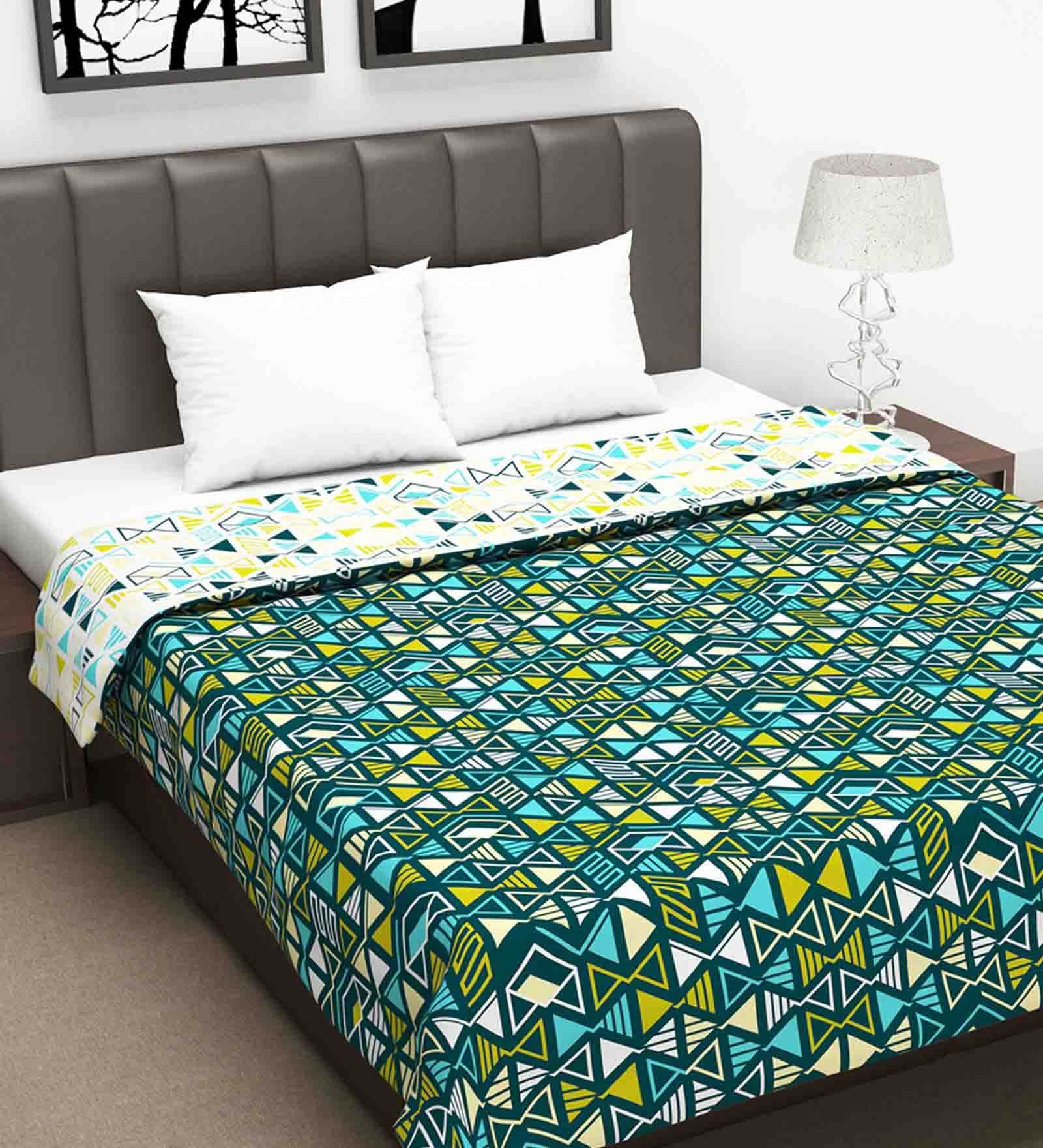 Microfiber Reversible 120 GSM Geometric Print Green and Yellow Double Bed AC Dohar Quilt Blanket Microfiber Reversible 120 GSM Geometric Print Green and Yellow Double Bed AC Dohar Quilt Blanket