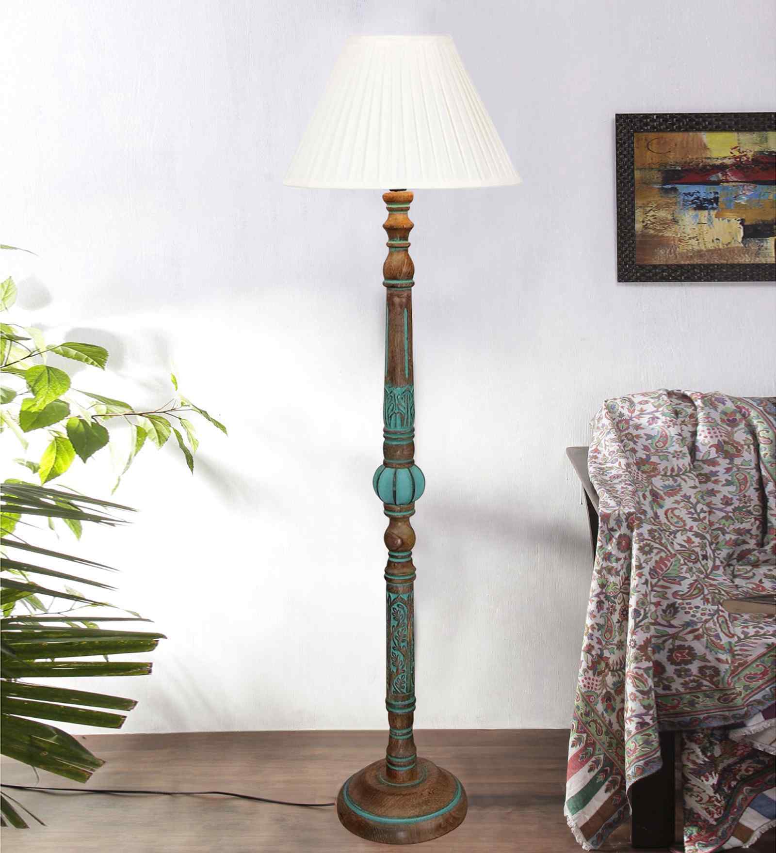 KnifePleated Mid Century Modern Floor Lamp