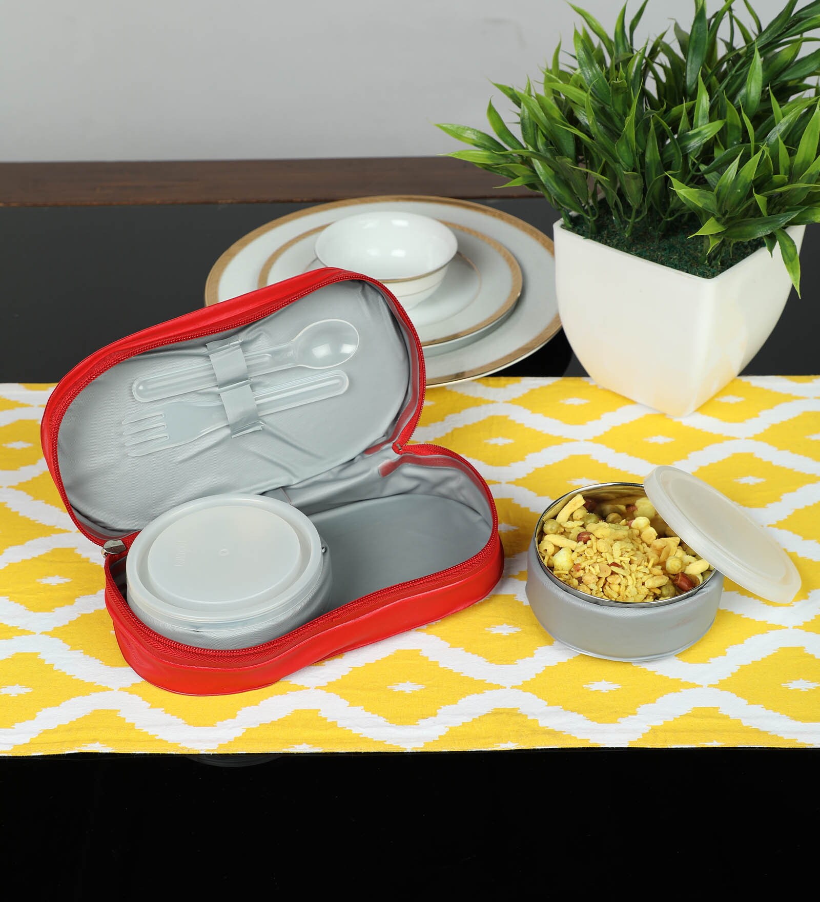 Stainless Steel 300 ML Tiffin Box