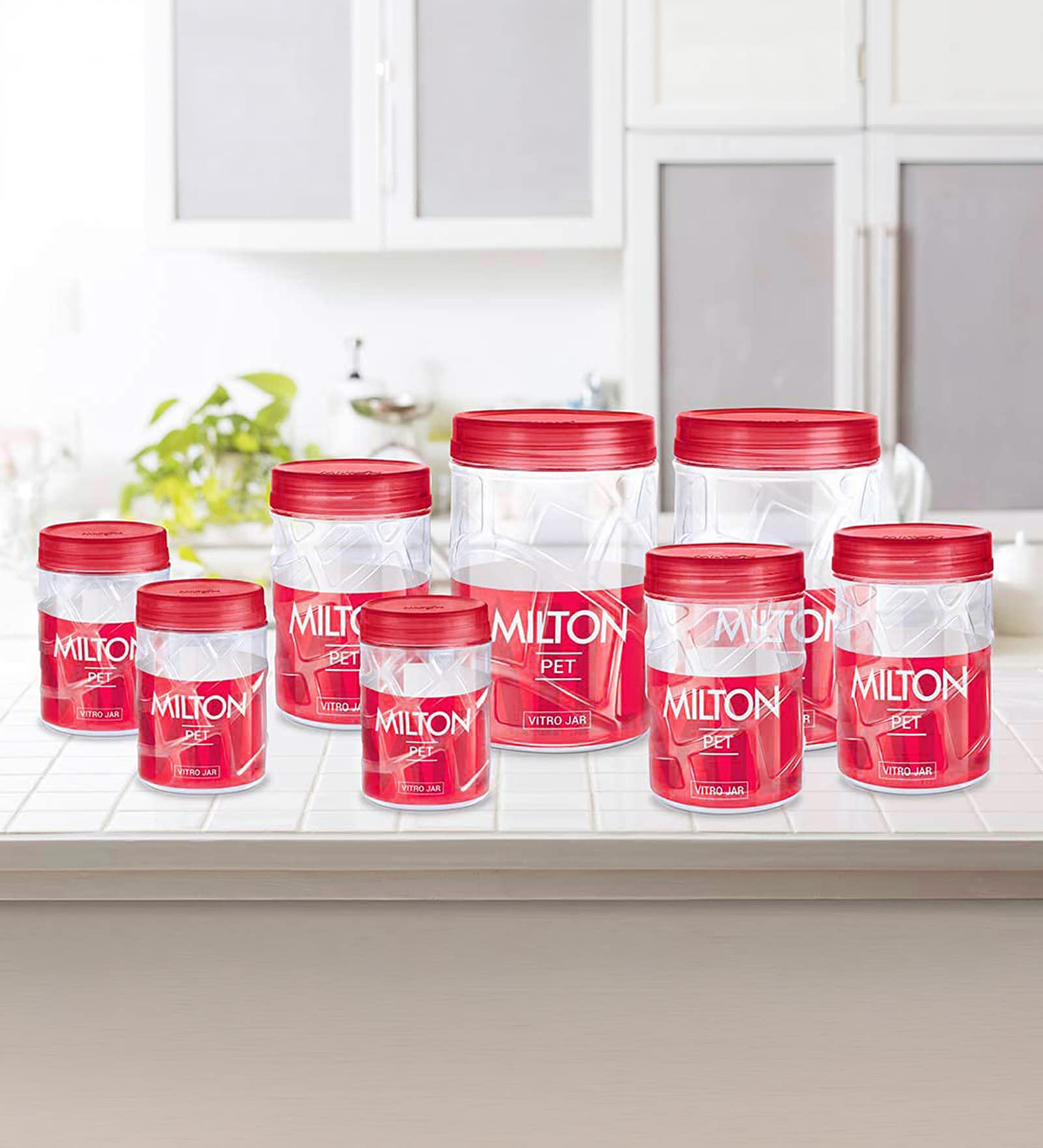 Milton Vitro Airtight Pet Storage Container Set 18 Pieces (6 X 230 Ml 6 X 600 Ml 6 X 1.18 L) Transparent