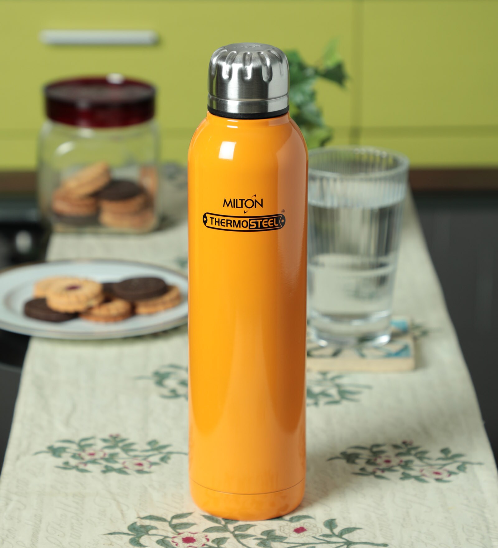 Buy Milton Thermosteel Slender Insulated Steel Bottle, Orange, 750 ML Online Metal Bottles