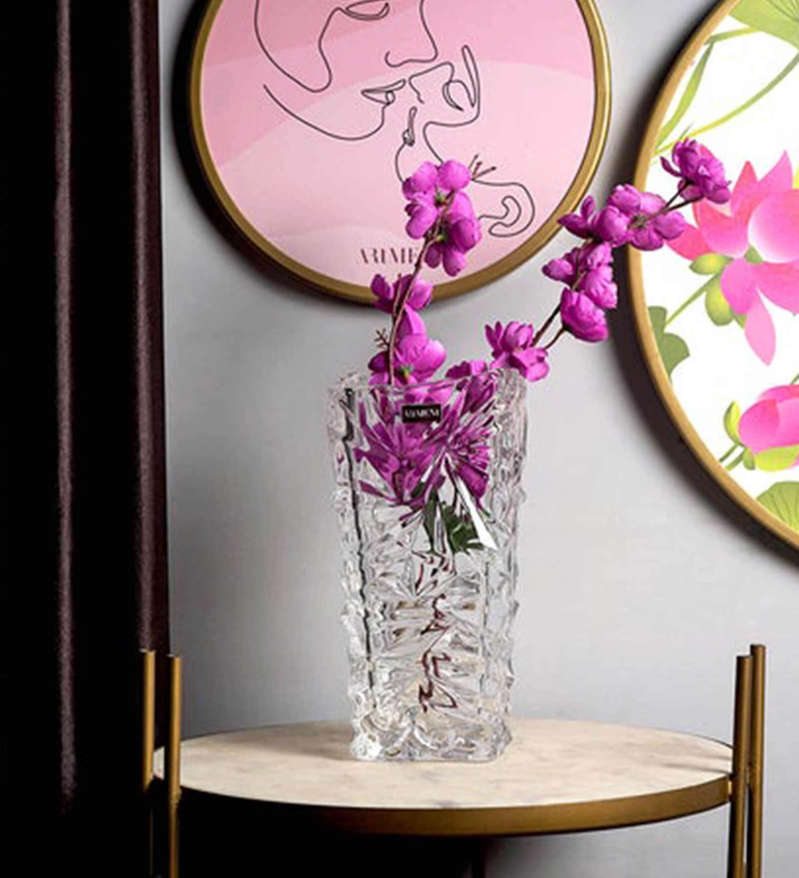 Minimal Frenzy Glass Table Vase Minimal Frenzy Glass Table Vase