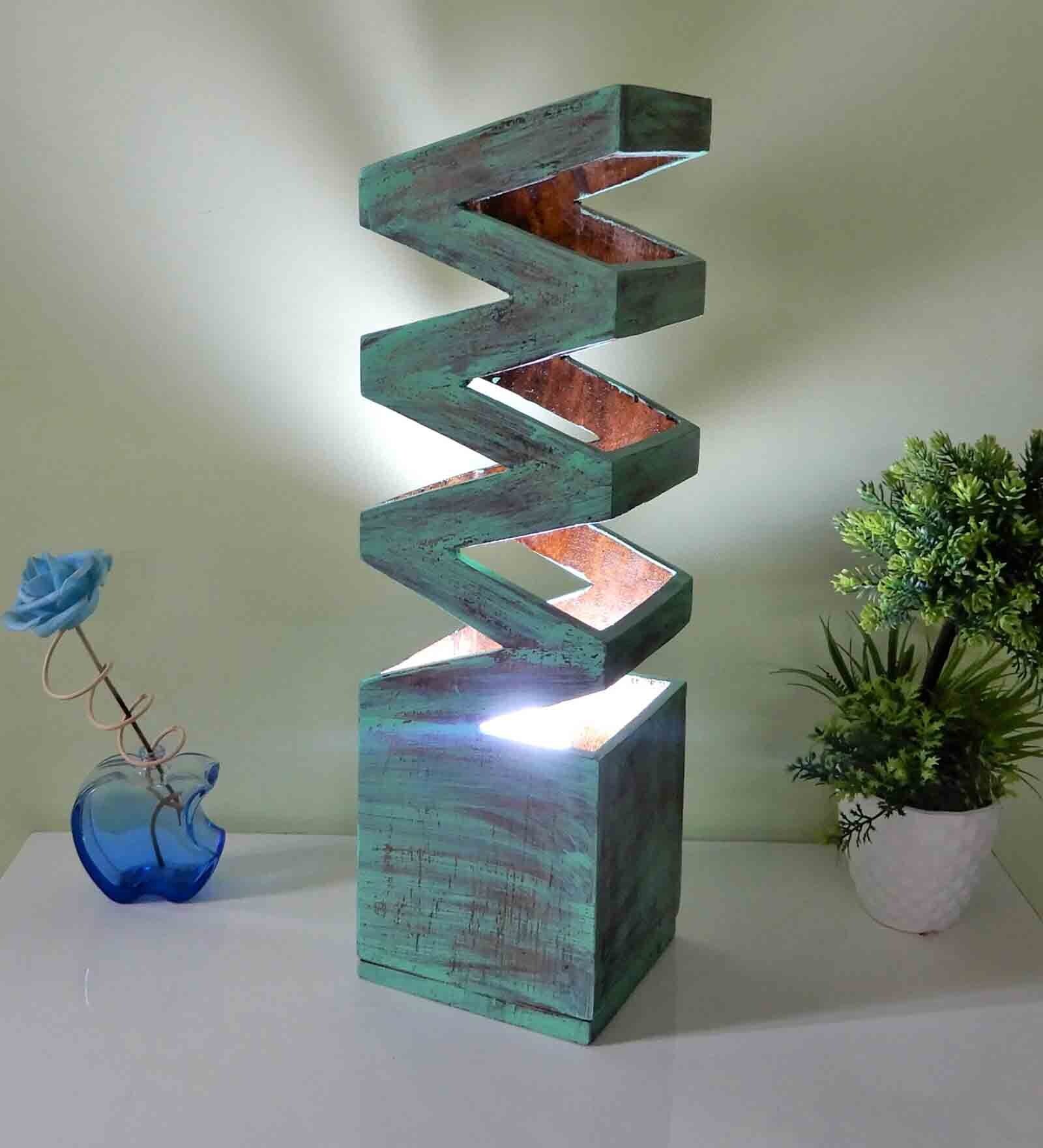 Mintblue Handmade Wooden Tabe Lamp With Geometrical Ladder Fengshu Design