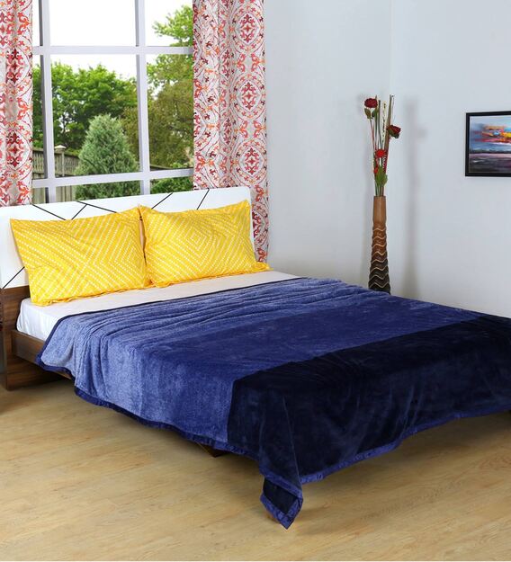 pepperfry blankets