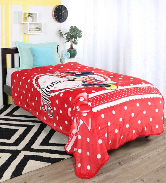 pepperfry blankets