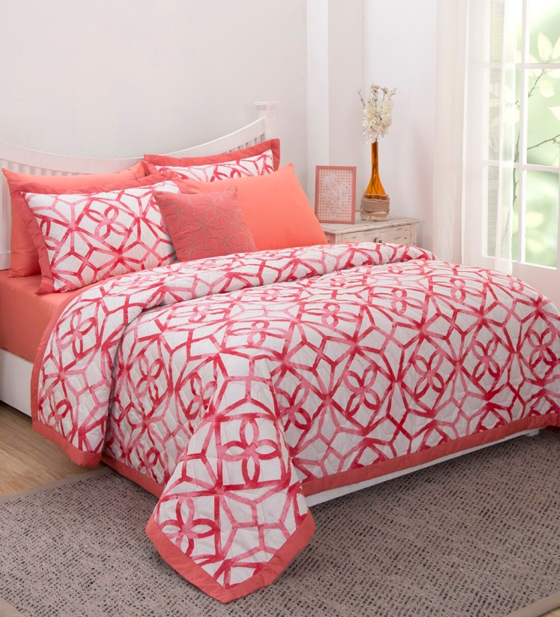Buy Modern Aesthetic Cotton 7 Pieces Bedding Set by Maspar Online