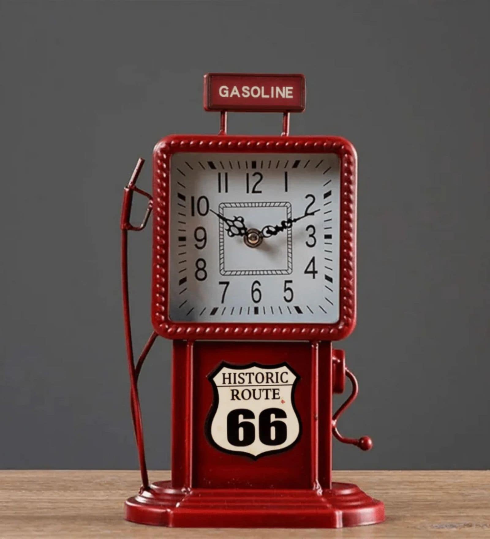 Model Clock Gasoline Route 66 Red Vintage Clock