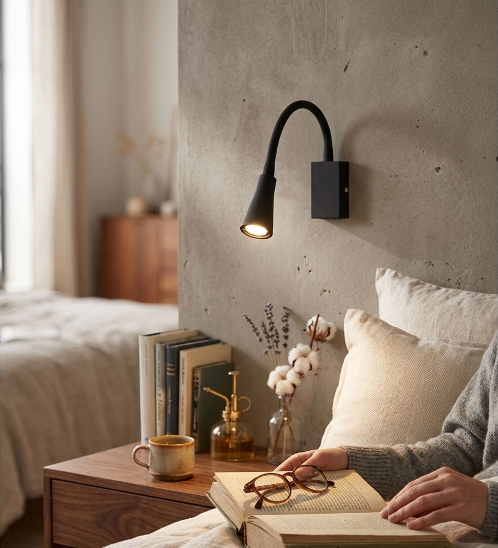 Modern Black LED Wall Mounted Reading Light with Flexible Gooseneck Arm