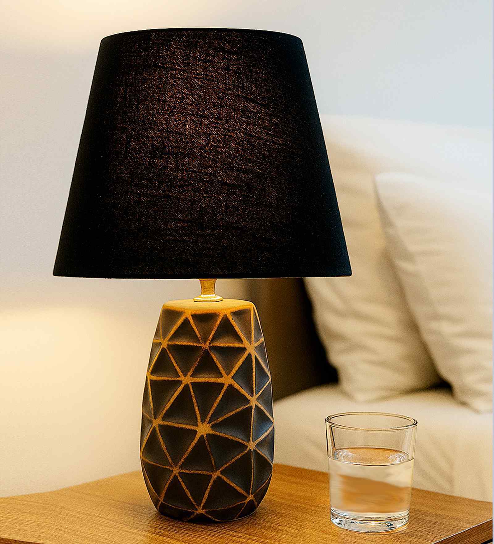 Modern Ceramic Base Bedside Table Lamp