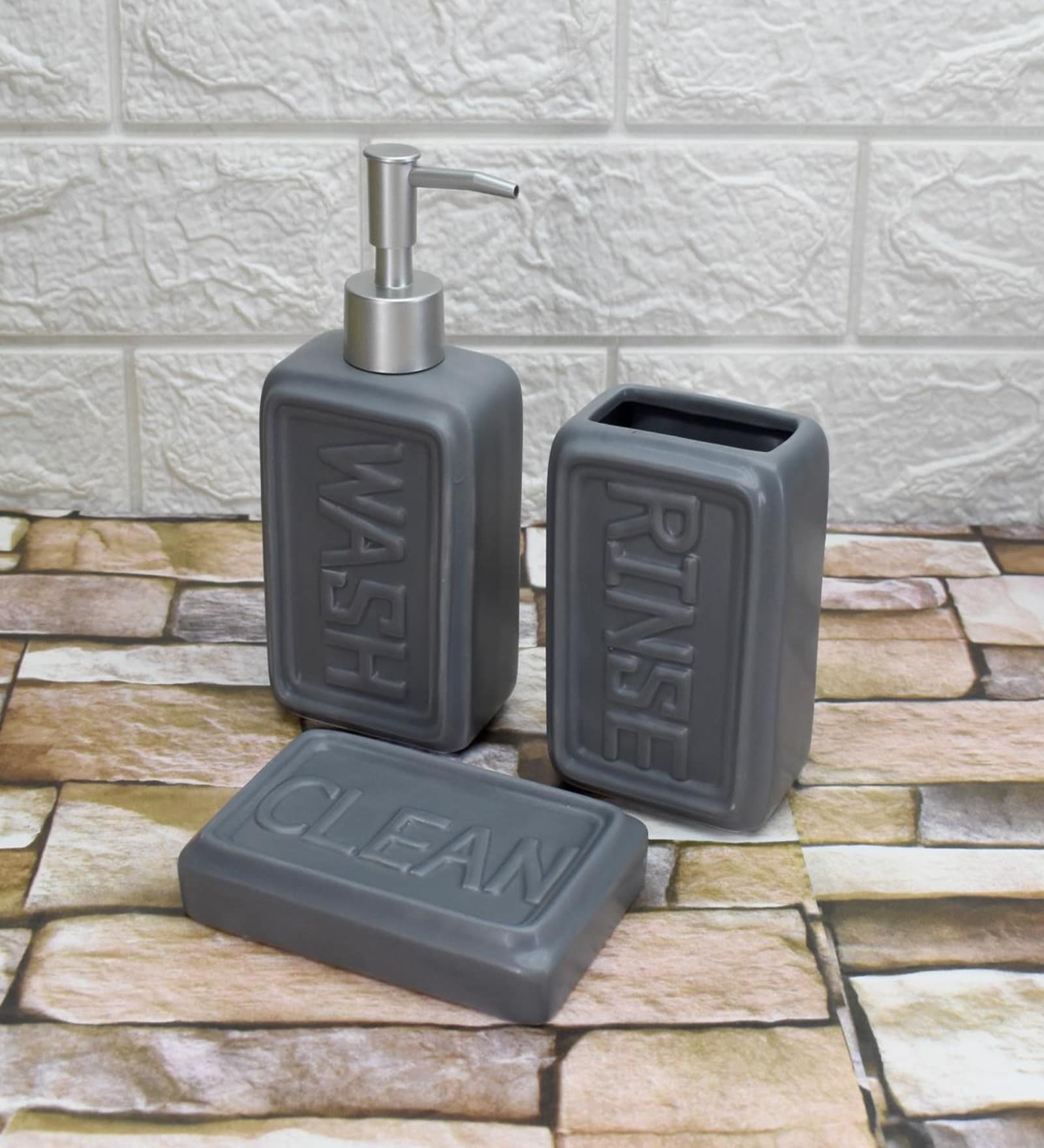 Modern Grey Ceramic Set of 3 Bath Accessories Set 