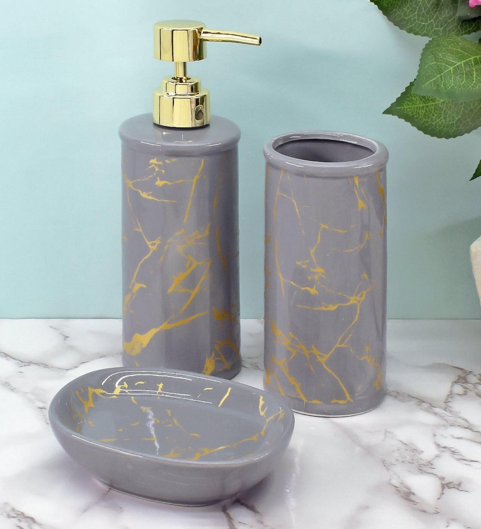 Modern Grey Ceramic Set of 3 Bath Accessories Set 