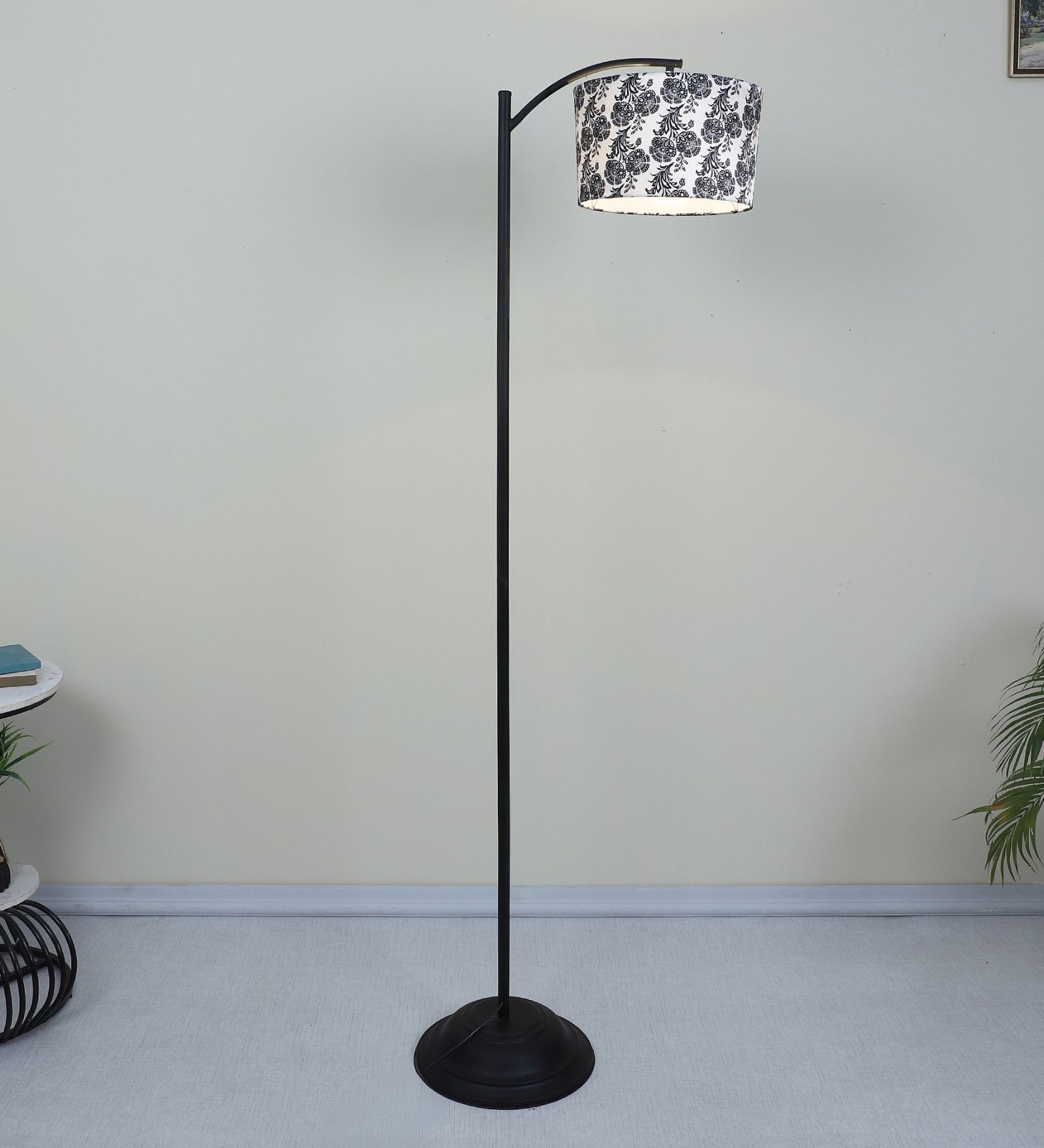 Modern Lamppost Style Black Iron Base Floor Lamps Filigree Print Satin Shade