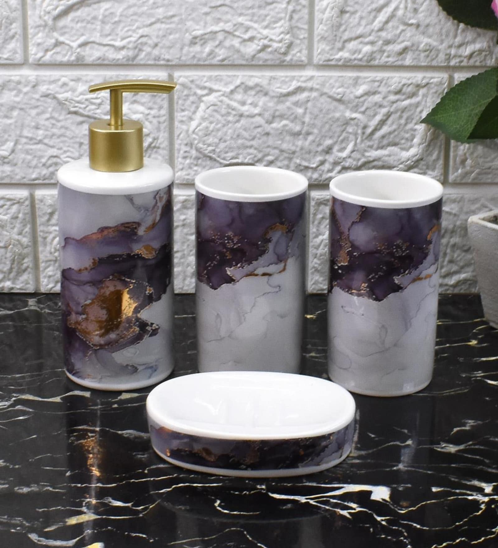 Modern Multicolour Ceramic Set of 4 Bath Accessories Set 
