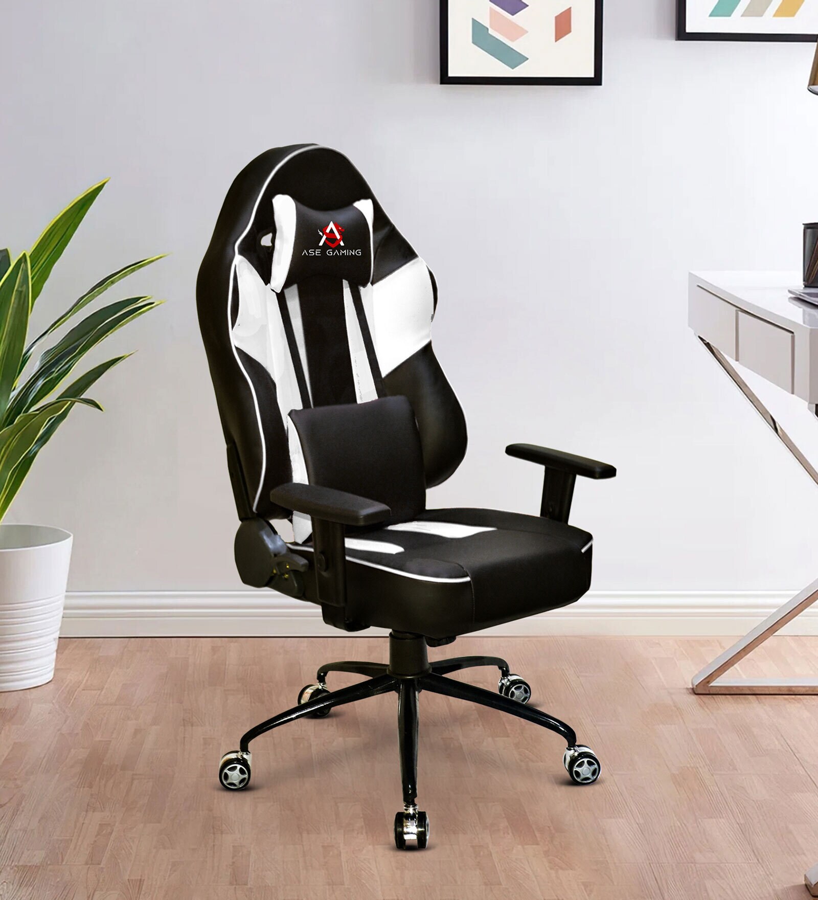 Modern Series Gaming Chair In White & Black Colour