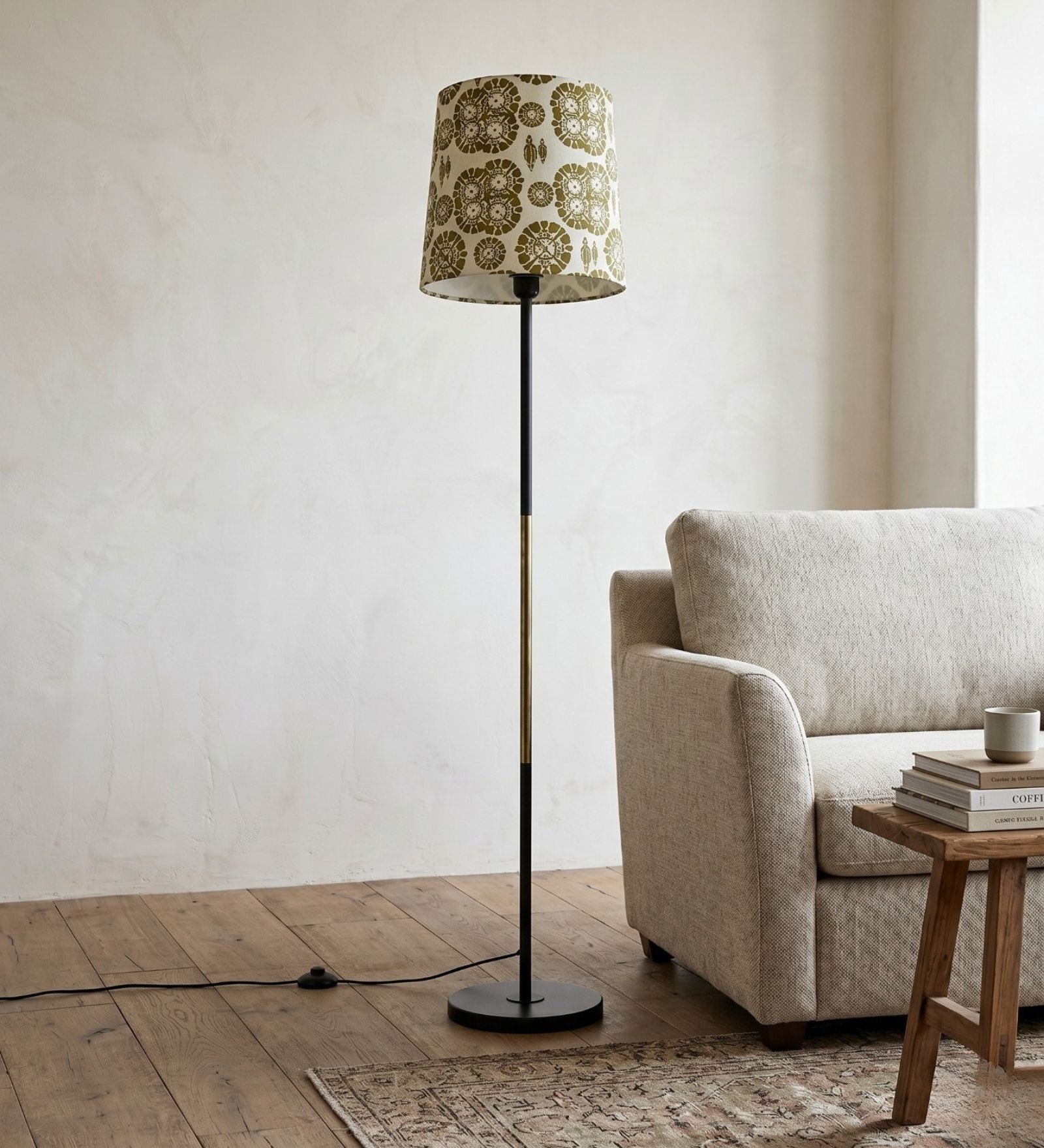 Modern Slim Black Metal Floor Lamp for Living Room & Bedroom with Printed Fabric Lampshade in Nuetral Color