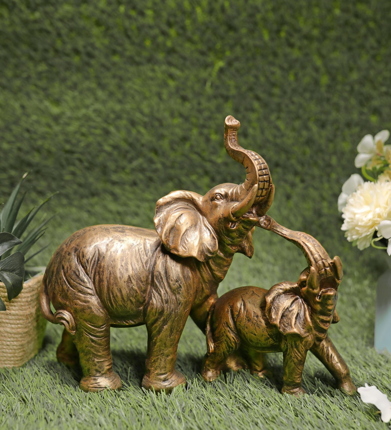 Mom and Baby Elephant Resin Animal Figurine (Gold, 25.5cm)