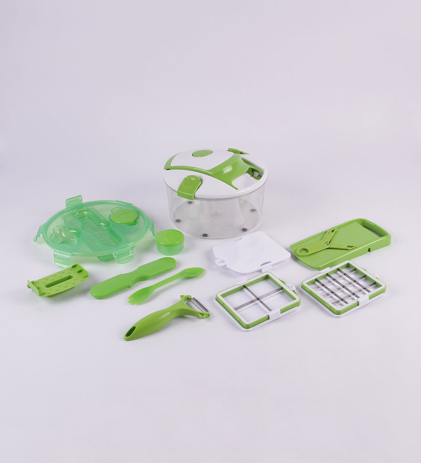 Green Plastic Salad Cutter Set