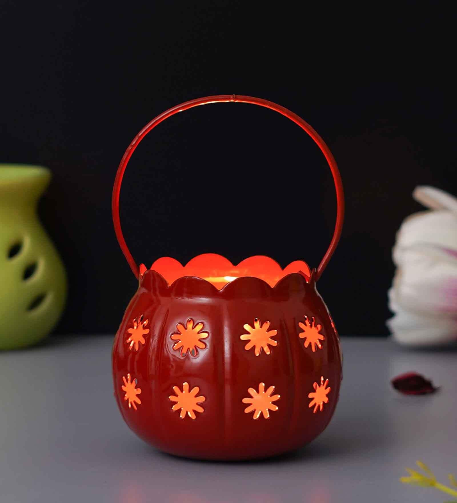 Mordern Red Iron Tea Light Holder