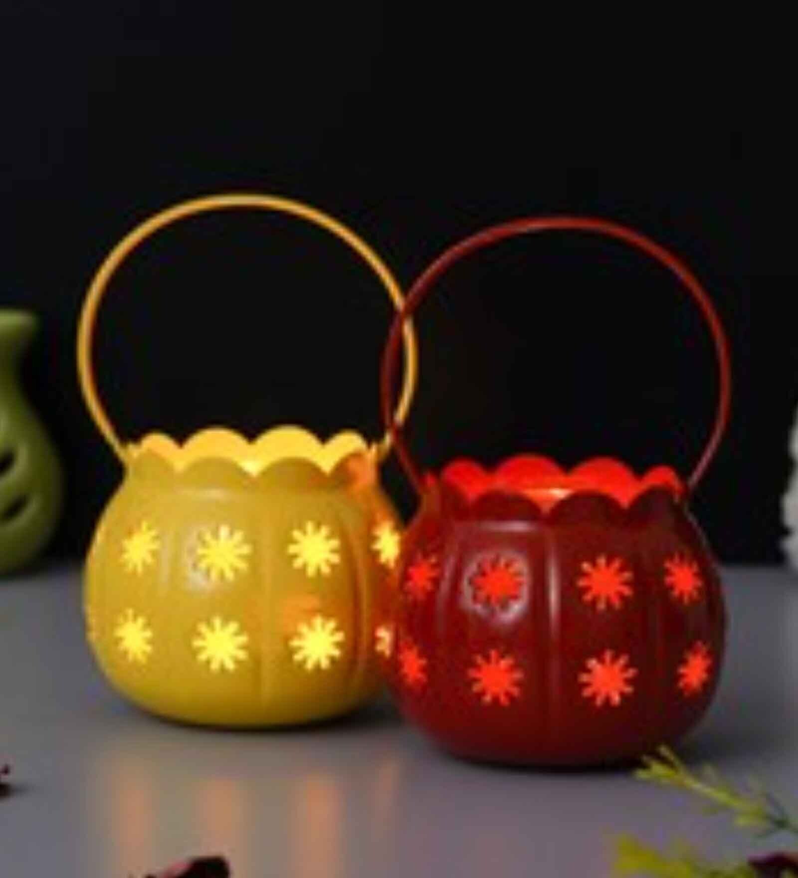 Mordern Yellow Iron (Set of 2) Tea Light Holder