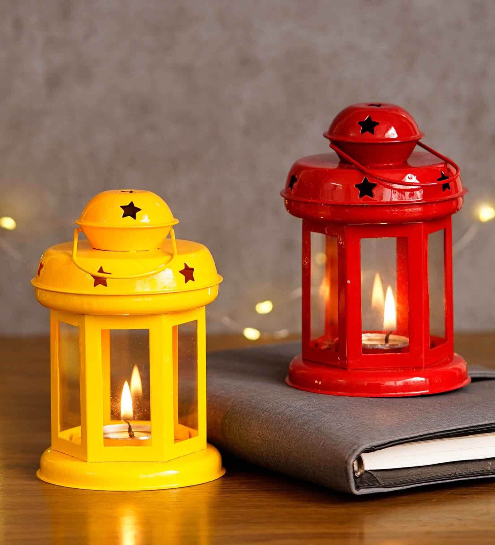 Mordern Yellow Iron (Set of 2) Hanging Tea Light Holder