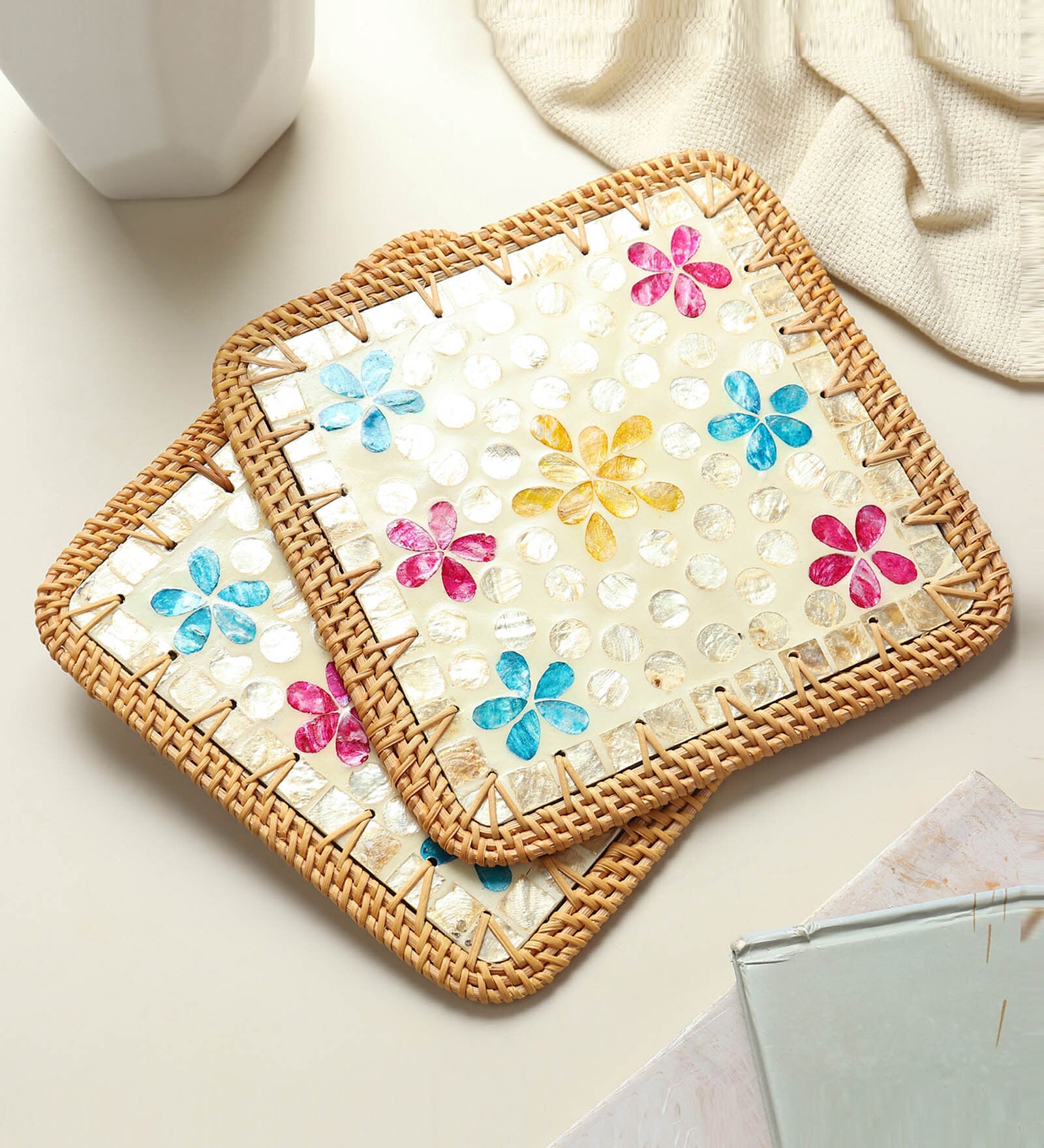 Mother of Pearl Reversible Placemat (Brown)