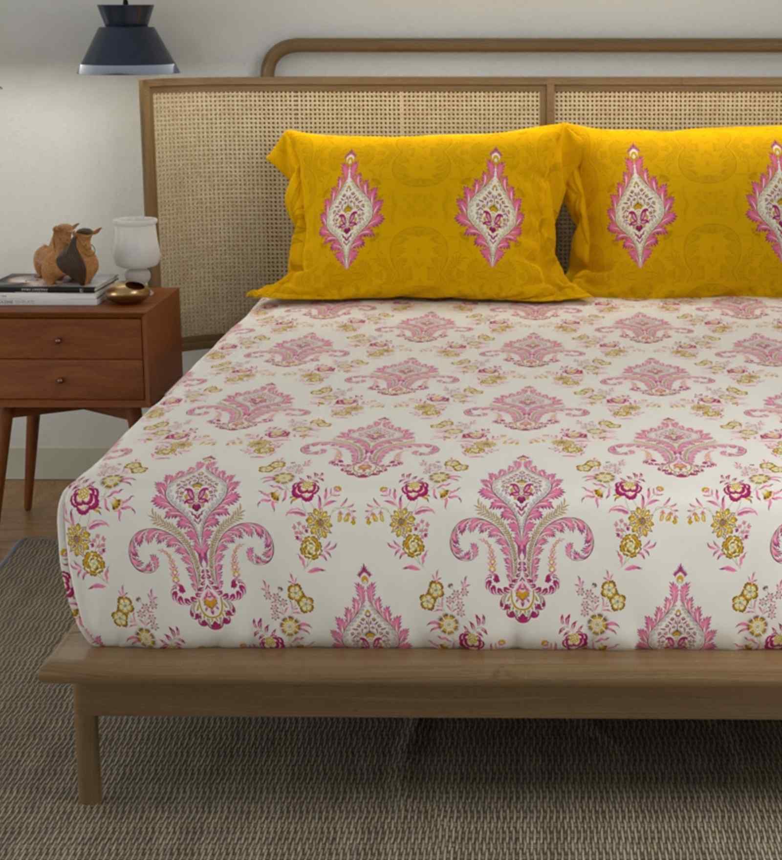 Motif Mustard Floral 144 Tc Cotton Double Bedsheet With 2 Pillow Covers
