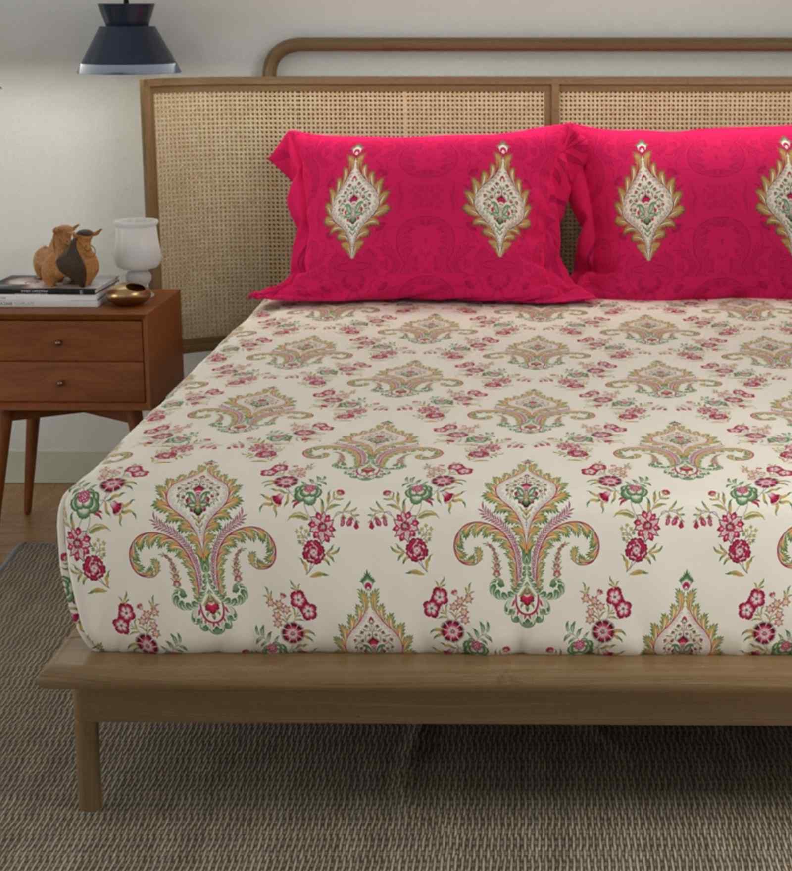 Motif Red Floral 144 Tc Cotton Double Bedsheet With 2 Pillow Covers