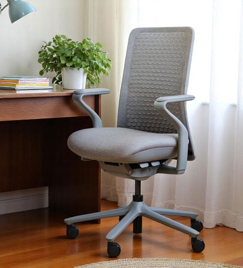 Model 92 Breathable Mesh Executive Chair In Grey Colour