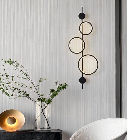 Modern Geometric LED Wall Light   Triple Ring Vertical Decorative Sconce