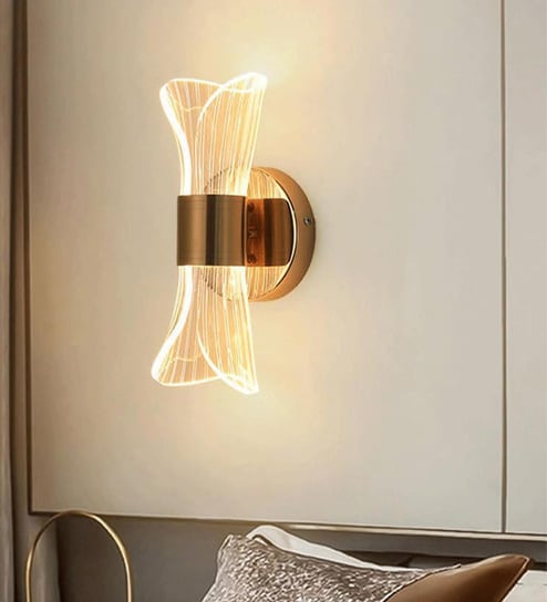 Modern Inbuilt LED Wall Sconce Light Gold Finish(3 Lighting Mode)