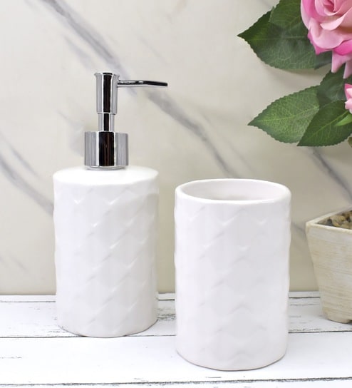 Modern White Ceramic Set of 2 Bath Accessories Set 