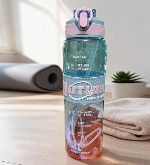 Motivational Sipper Water Bottle with Capacity Markings & Silicone Grip, 700 ml