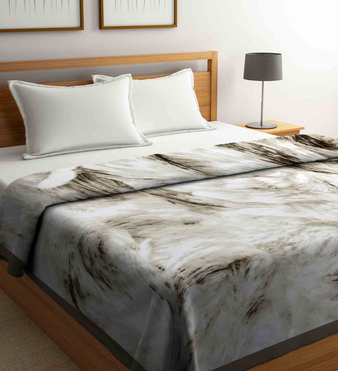 Buy Multicolor Wool Abstract 1000 GSM Heavy Winter Double Bed Blanket