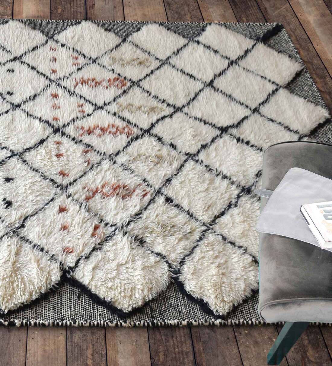 Buy Off White Geometric Wool 5 ft x 7 ft Hand Knotted Carpet by The Rug
