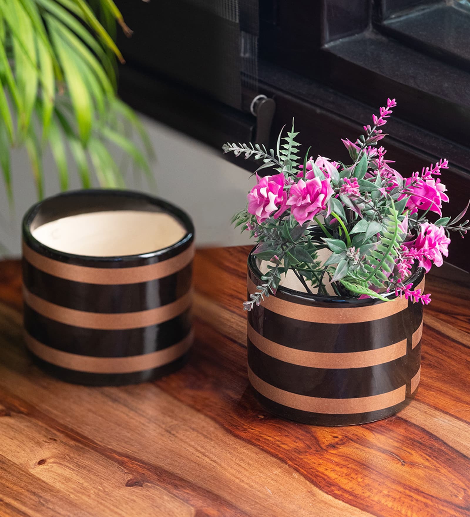 Mud Wells (Set Of 2) Ceramic Table Planter Pot