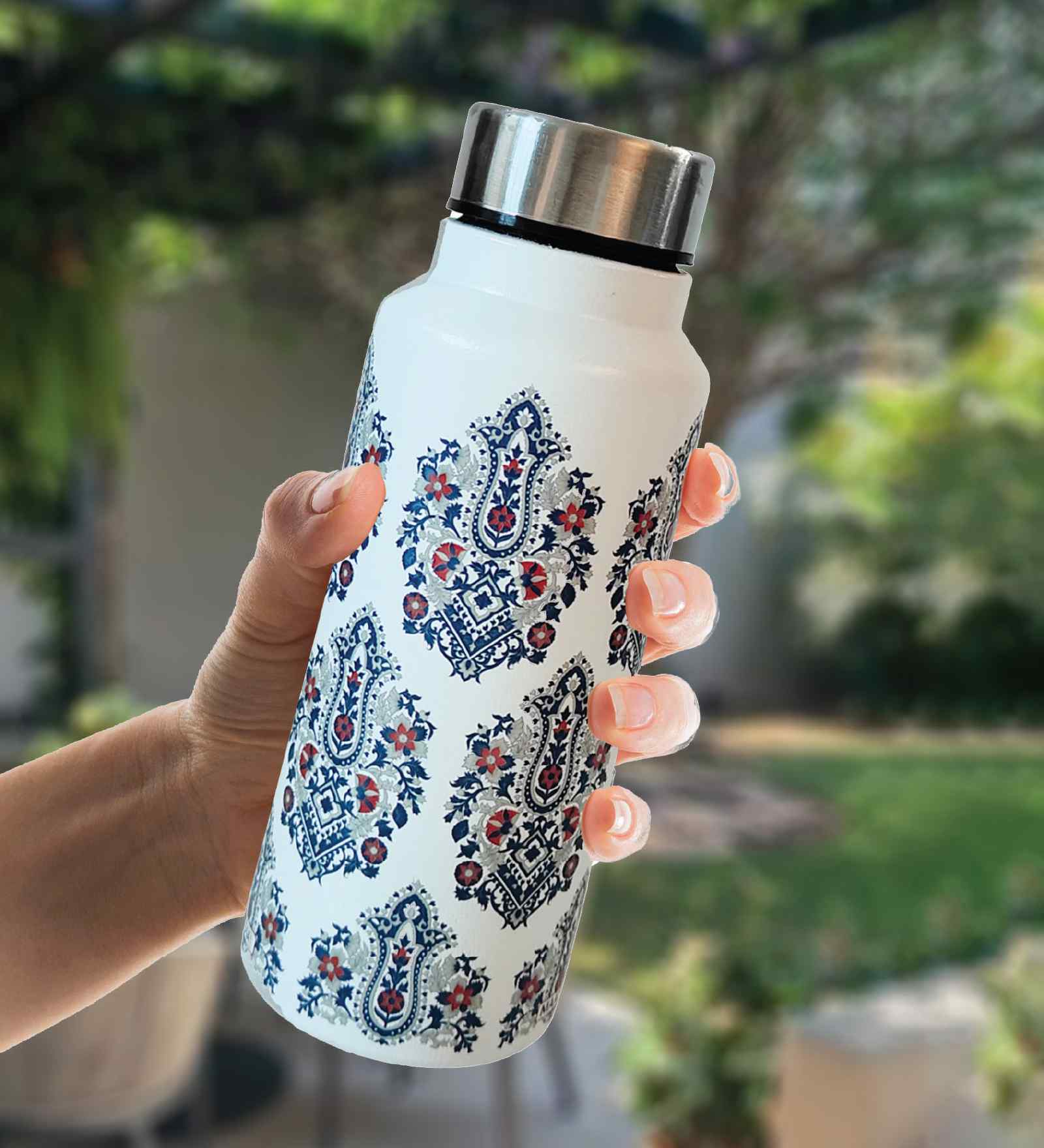 Mughal Paisley Medium Stainless steel 700ml water bottle