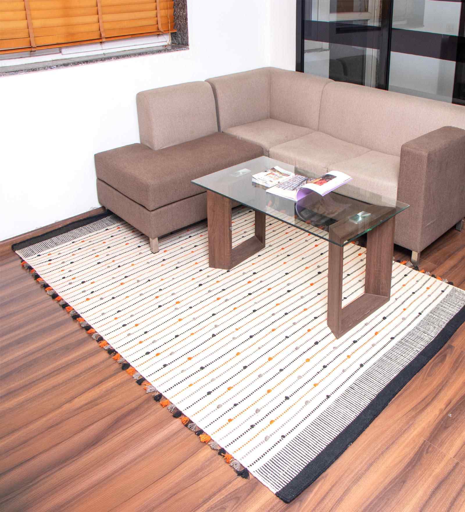 Mutlicolor Traditional Wool 8X5 Feet Hand Woven Carpet