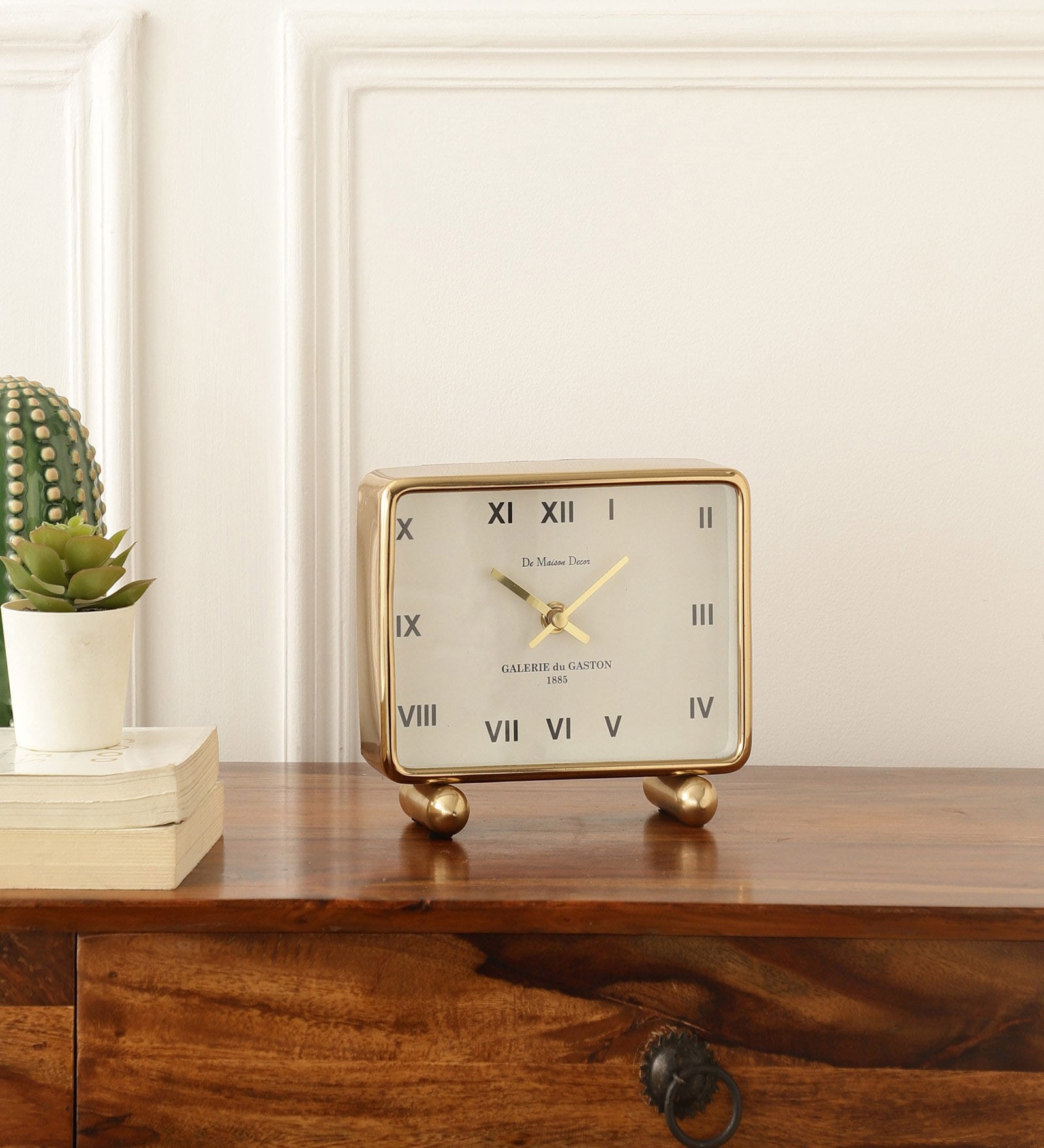 Buy Mullins Table clock at 35% OFF by Decor de Maison | Pepperfry