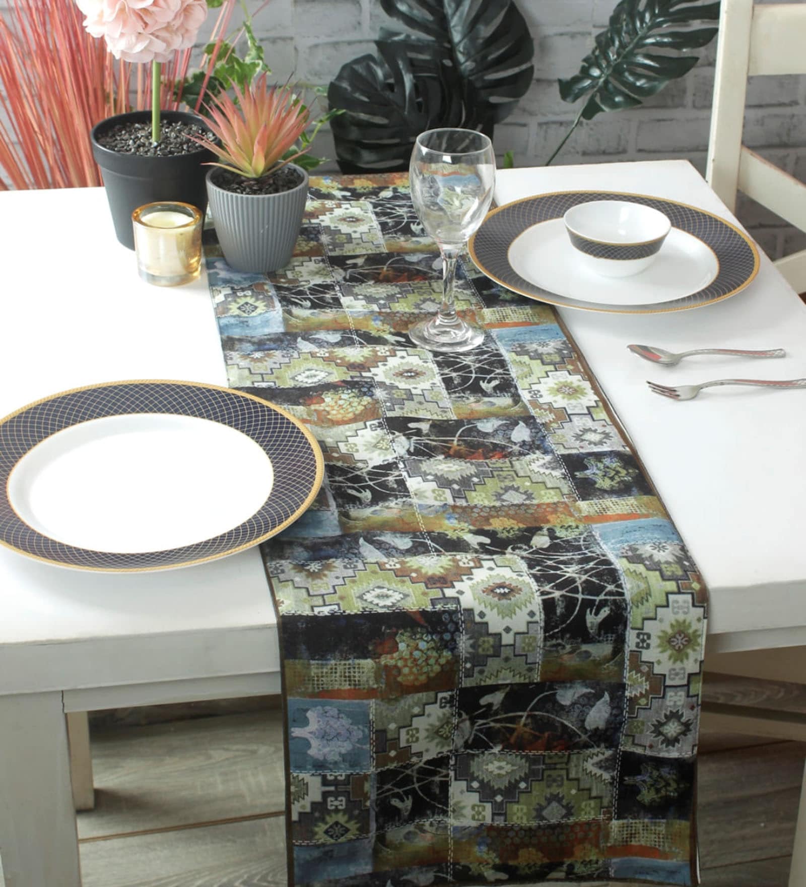 Multicolor 72x13 Polyester Table Runner