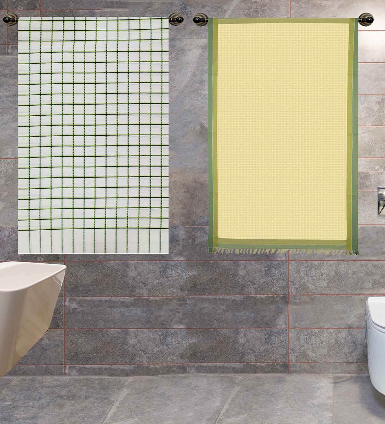 Multicolor 100% Cotton Patterned 220 GSM Bath Towels (set of 2)