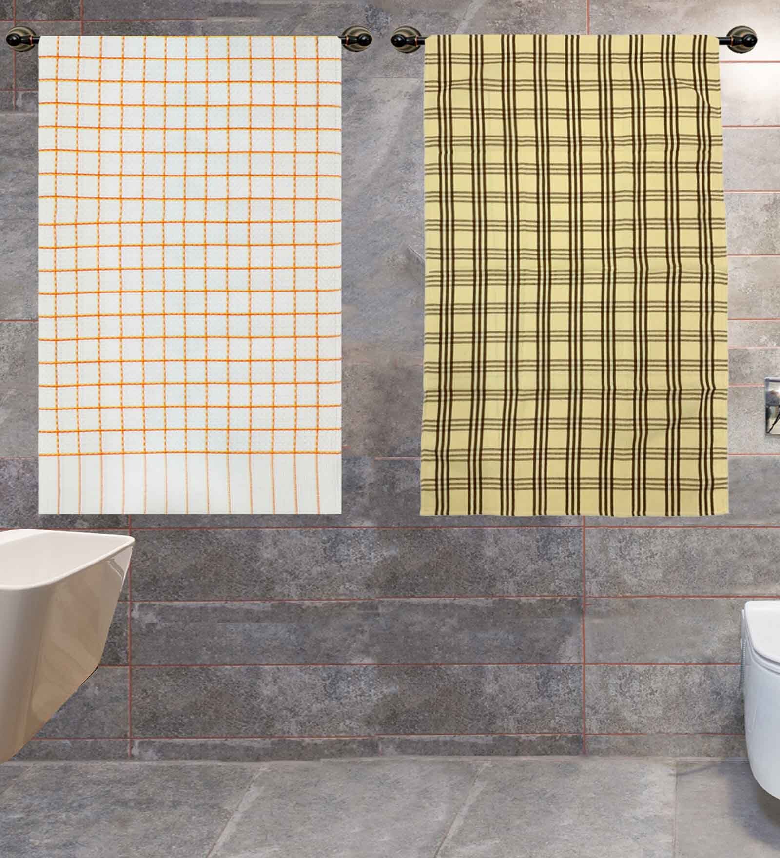 Multicolor 100% Cotton Patterned 220 GSM Bath Towels (set of 2)
