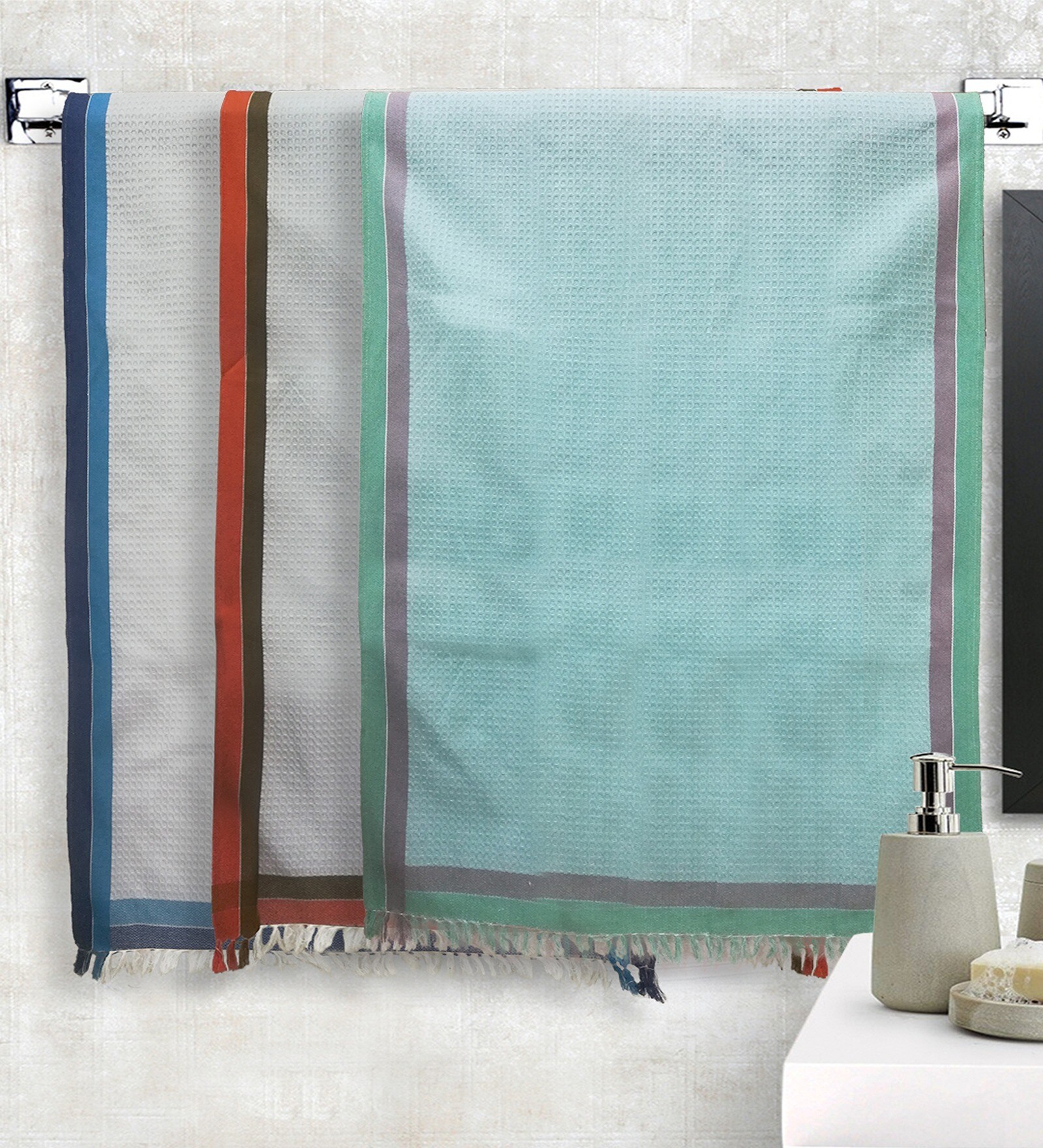 Multicolor 100% Cotton Solid 220 GSM Towels (set of 3)
